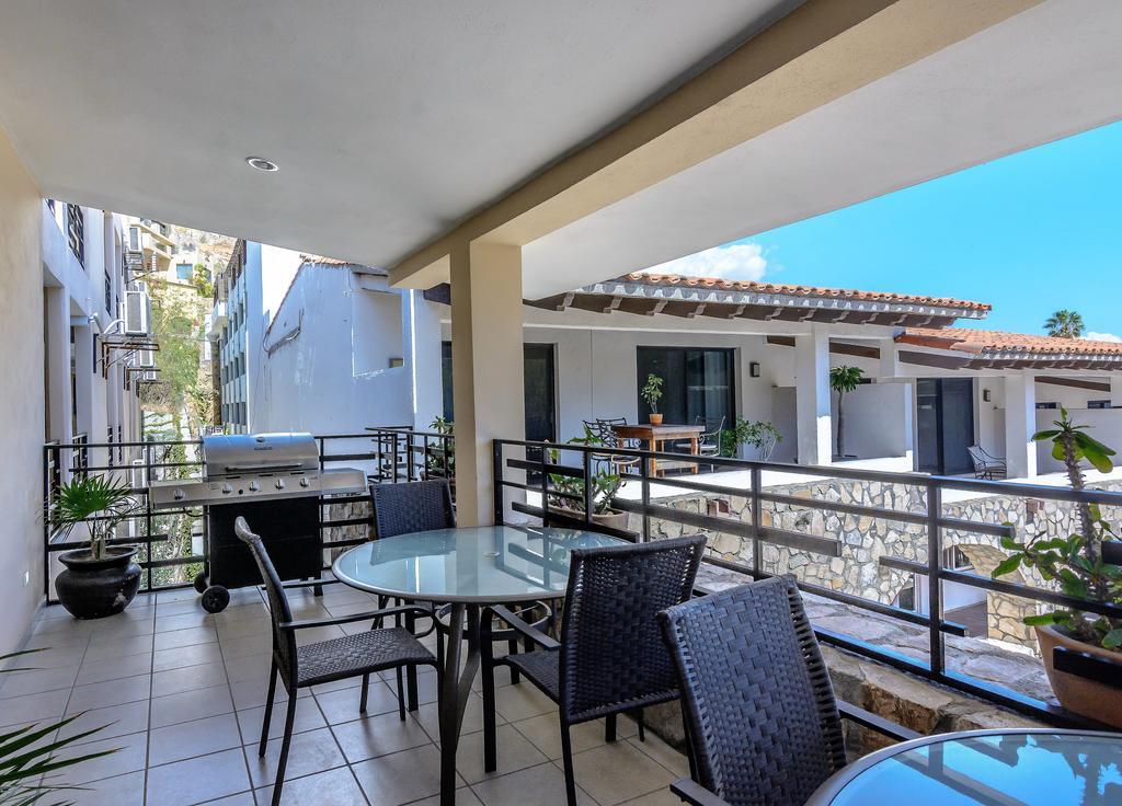Pedregal Suites - Marina And Downtown Cabo San Lucas Exterior foto